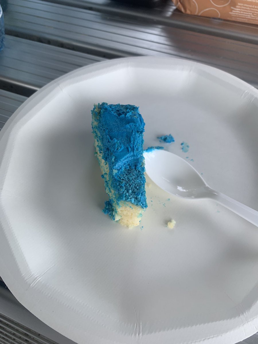 thinking about percy rn bc im eating a slice of blue cake by the beach 🫶🏼🫶🏼