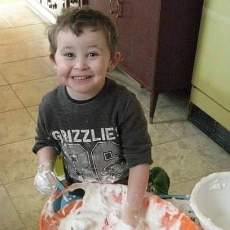 isda1979's tweet photo. Daniel loved to muck about with anything sensory related. This was one of his favourite birthday gifts, lots of cool things to mix together and drive his cars and troops through. He was 4 yrs old. #MissThemLikeCrazy #ProudNanayHere #NotOneMore #funny #SmartKiddo https://t.co/YZ4zd6QhZc