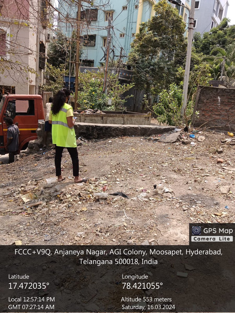 AVishwnath's tweet photo. @Rbk7 @GHMCOnline @Amoh23Ghmc @MoosapetDC @CommissionrGHMC @DC_Kukatpally Issued resolved  

pls join hands to educate the community regarding *proper garbage disposal* in the *house-to-house Swach autos ONLY.* 

Let's keep our premises clean and tidy. 

AMOH (Medical officer),  Moosapet https://t.co/6coC6fL87r