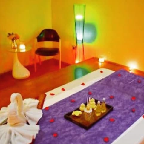 الان وباسعار مميزة   للجادين 
خبيرة مساج_وتدليك🌹💯
🌹مساج واسترخاااء  وسهرات ليليلة  نأتي ألكيم أينما كنتم .
 بكل سريه وأمانه،💯 الاستفسار وحجز مواعيد التواصل مع المنسقة للحجز والاستفسار موعد جلسة مساج وسهرات خاصة  بكل أمان. تواصل واتساب في البايو 
#الماجد_للعود