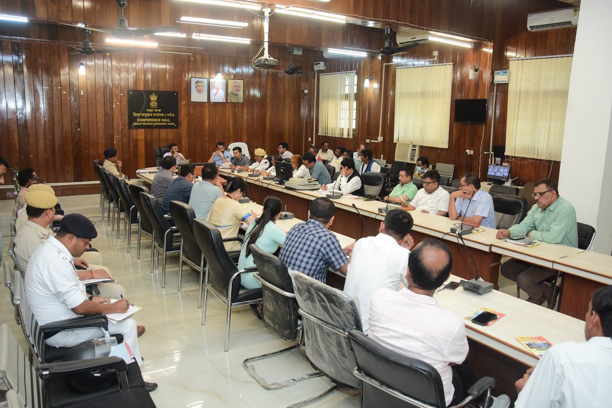 Today, a meeting was held to discuss preparations for the upcoming #DolMahotsav (#Holi/#Fakuwa) celebrations at #ShriShriBatadravaThan at the Conference Hall of the Nagaon DC's office . The meeting was chaired by DC Nagaon Sjt. @narendrashah ,IAS.