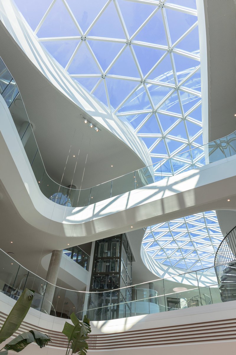 Dcbinter's tweet image. @Dcbinter  est fier d&apos;annoncer la livraison de l&apos;immeuble Lime à Newton Offices (KKR / Tivoli Capital)

Communiqué de #presse
tinyurl.com/dhehuv9x

#immobilier #bureaux #Lyon