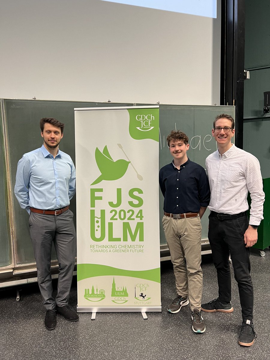 This week three of our PhD students were at the fantastic Spring Symposium @FJS_2024. The keynote talks by @jovana_v_milic, John Warner, Wendy Queen @lfim_epfl and @ag_banerji greatly inspired us to rethink chemistry for a greener world! ⚡🌍🧪