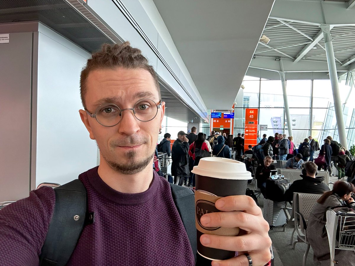 🇺🇦 Slava Lukyanenka tweet media