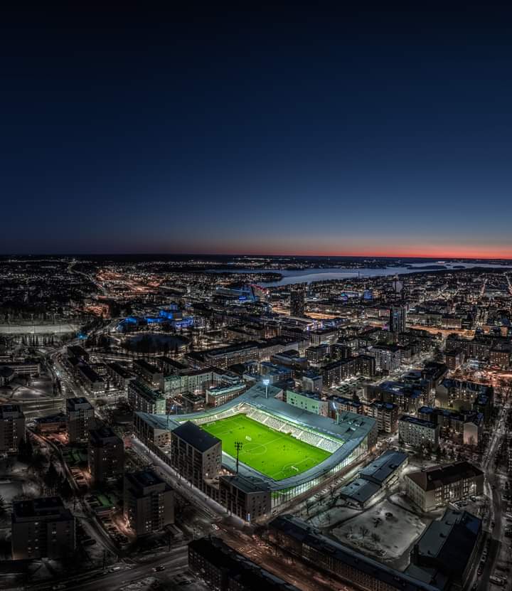 KristiinaRuoho1's tweet photo. Onko tämä #tampere vai Lontoo vai München vai mikä city? https://t.co/n1le8jWyfp