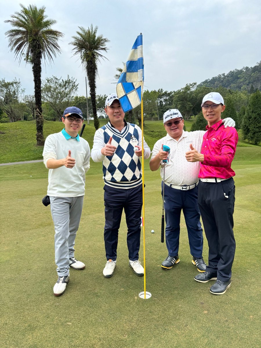 wordpice's tweet photo. ホールインワンゴルフ🏌️‍♀️⛳️おめでとう御座います。 https://t.co/NWFRgtUrh6