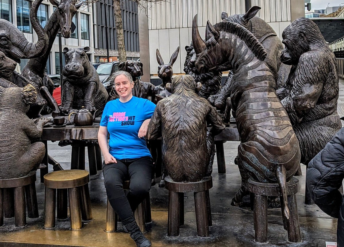 Had a brilliant, hilarious, lovely time at the 
@hornesection
 's hit show in Manchester. 

Felt the need to pose with this enigmatic hairy-backed fella in my tour t-shirt! IYKYK 😉