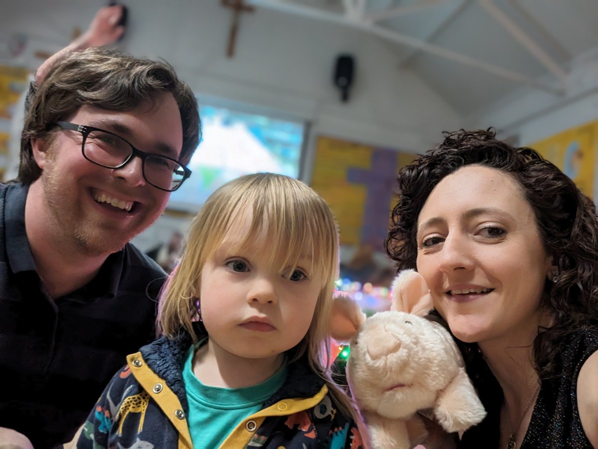 steph_walshe's tweet photo. When our Gazza @frgazza said to me, 'Steph, I've seen this thing on TikTok...' little did I know that two months later we'd have hosted a Pig Race Night, selling over 120 tickets, and raising over £700 for @CAFOD.
#divinerenovation #divinerenovationuk #catholiccommunity https://t.co/ACdsu9ywt8