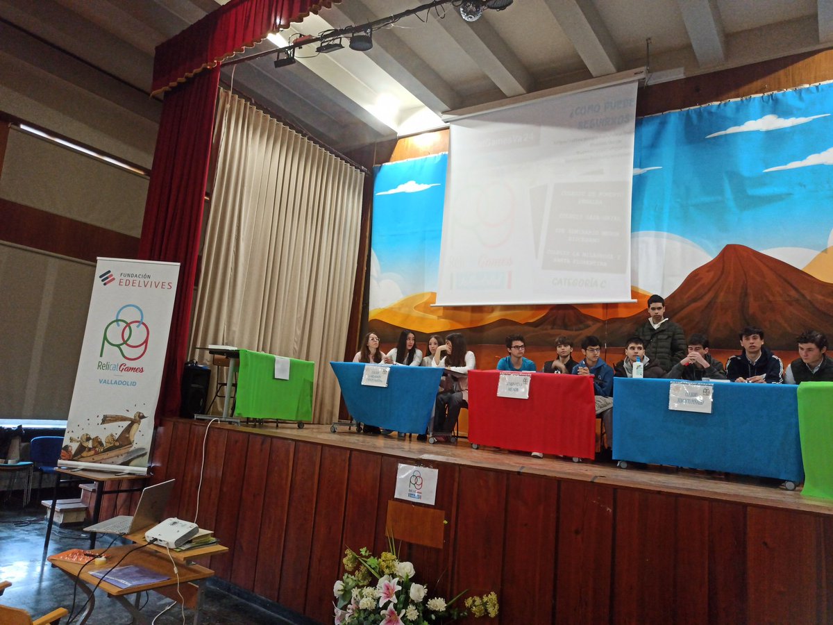 Arrancamos con la 1ª categoría....Suerte a todos... que el Espíritu Santo nos acompañe hoy 💕#ReliCatCa_24