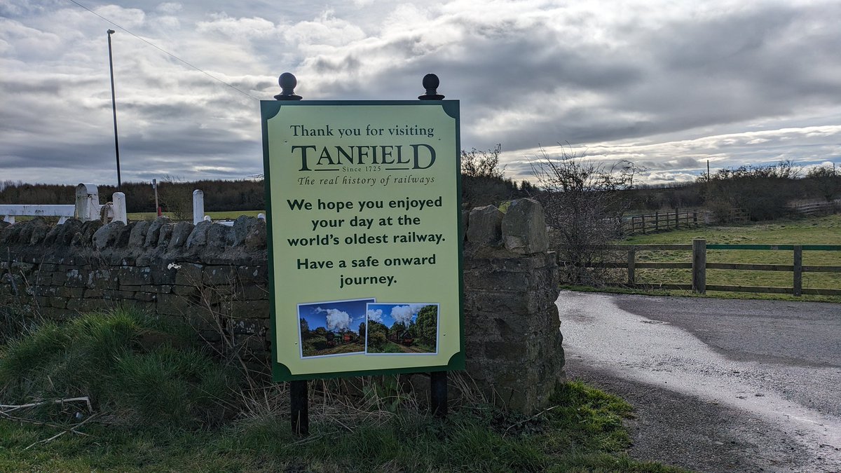 Say hello to our new entrance signs 👋🚂 we think they look great... we hope you agree! Put up just in time for this Sunday too, when Horden is hauling passenger trains!