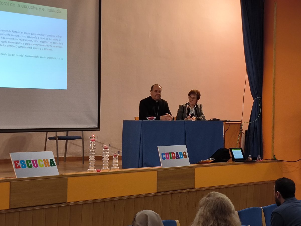 Comenzamos en Cáceres el encuentro "Pastoral de la Escucha y el Cuidado" con el señor obispo de la diocesis Coria- Cáceres, D. Jesús Pulido.