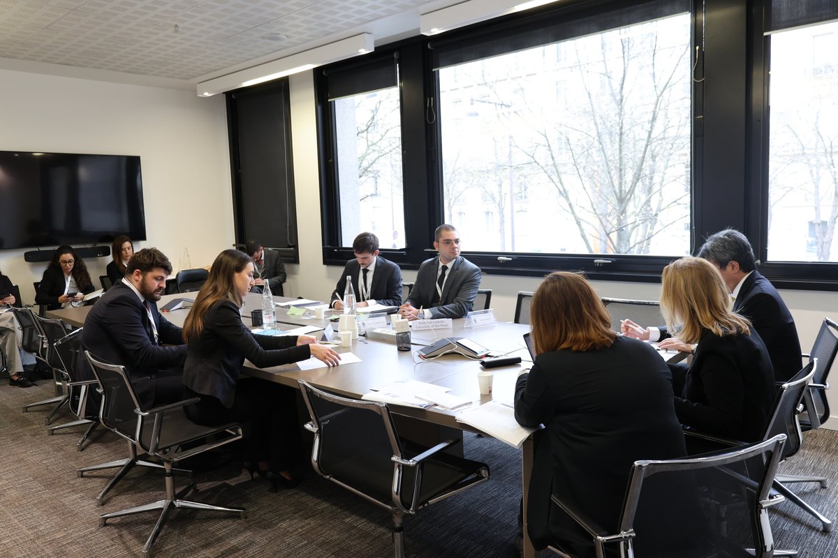 ICC_arbitration's tweet photo. The final rounds of the ICC Vis Pre-Moot have kicked off π
The quarter-finals are currently going on. Stay tuned to find out who will make it to the semi-finals!
#31vismoot #vismoot #cisg #internationallaw #arbitration #ICCArbitration #ICCVisPreMoot #ICCArbitrationRules https://t.co/tchYFKqiyv