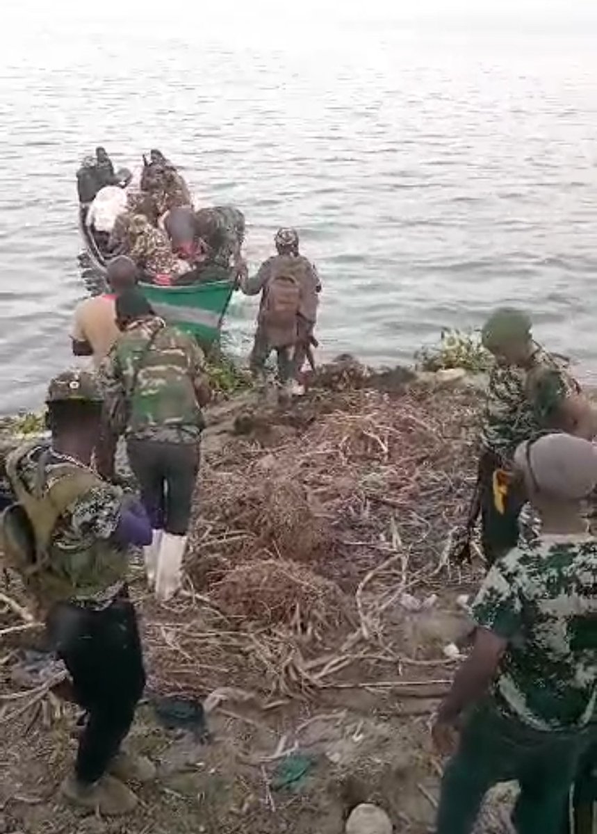 Du côté Zaïre-M23: une dizaine de morts, plusieurs blessés, 3 civils et 3 éléments de la milice Zaïre capturées et une arme AK-47 récupérée par URDPC CODECO dans une contre-offensive qu'elle a lancée aujourd'8 au bord du Lac Albert contre la milice Zaïre-M23.