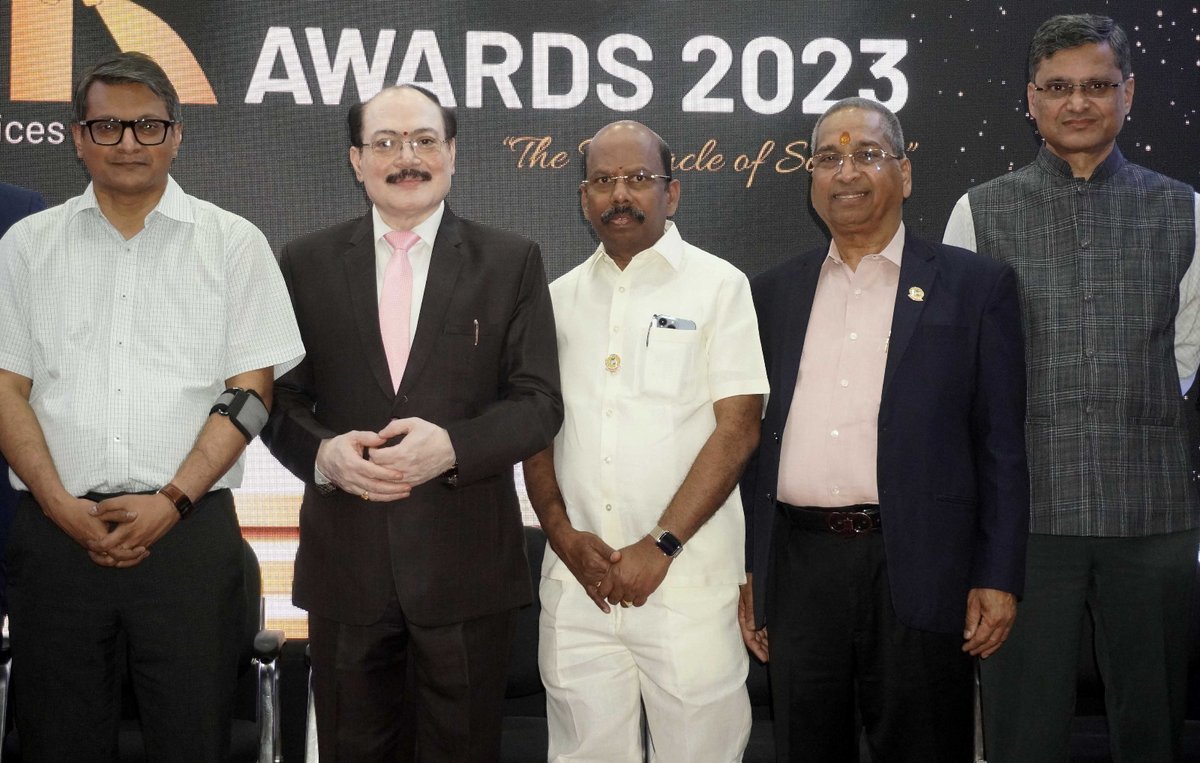 FTCCI's tweet image. "Congratulations to all the winners! 🎉 FTCCI hosted the 5th Edition of HR Awards on 15th March 2024, recognizing excellence in people processes. A celebration of best practices and innovation in HR. #FTCCI #HRAwards #PeopleProcesses"