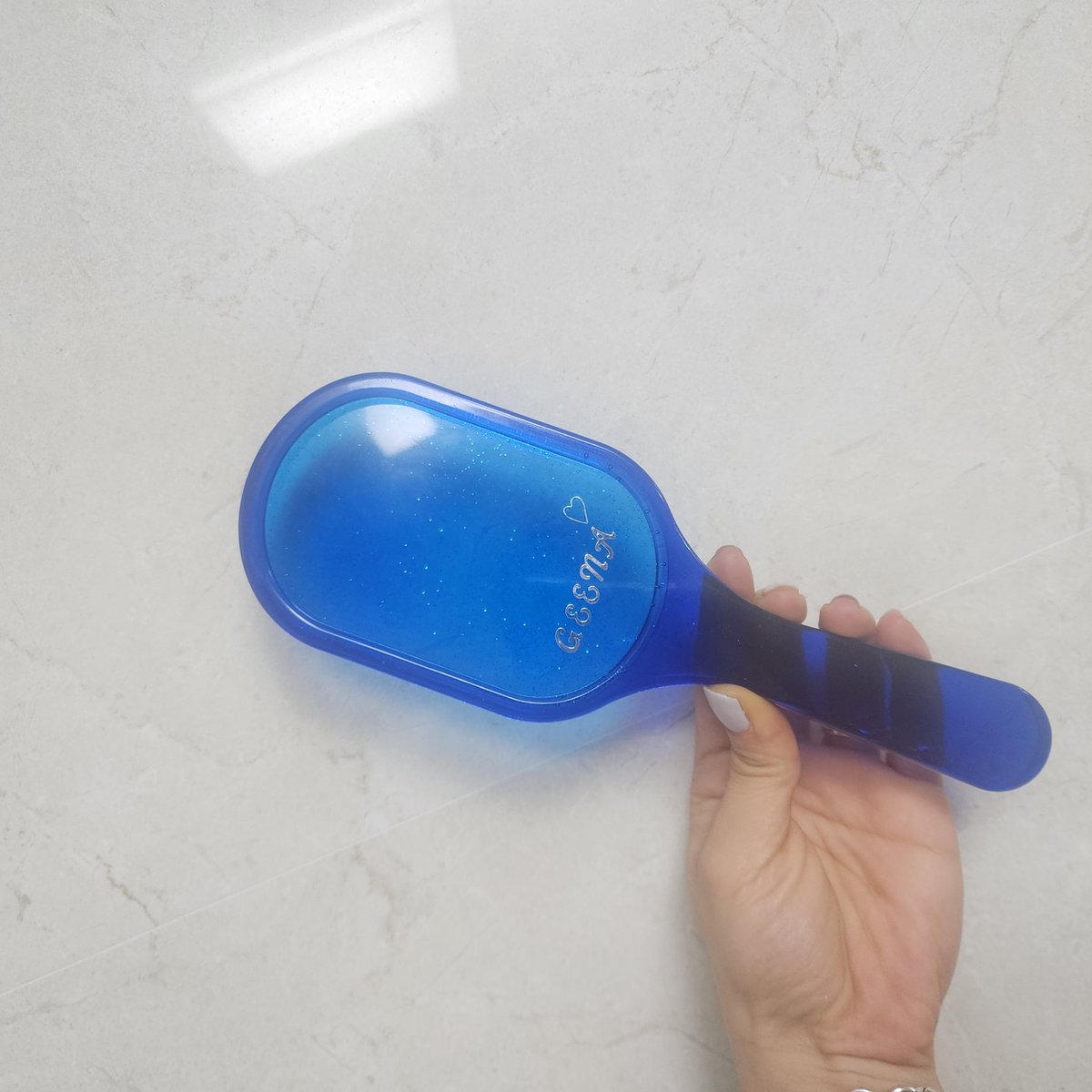 미니 레진 패들 💙
사진과 같이 이니셜 작업 가능 합니다 ‼️