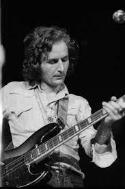RockOthers's tweet photo. #AlmanaccoRock #RicGrech by @boomerhill1968 il 16 marzo del 1990 ci lasciava prematuramente Richard Roman "Ric" Grech, violinista ma anche bassista membro di Traffic, Blind Faith, Family, Ginger Baker's Air Force, KGB e Gram Parsons. https://t.co/SLwSjJXrUc