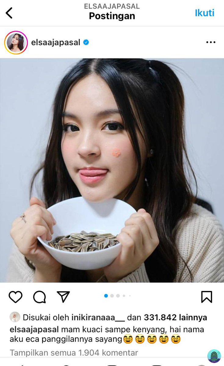 tanyakanrl's tweet photo. si eca ini kenapa loveable bgt ya orangnya, kayak no reason to hate her 🫣 sender yg cewek aja ngerasa dia tuh gemes bgttt 💚 https://t.co/8WUI0vcfbY