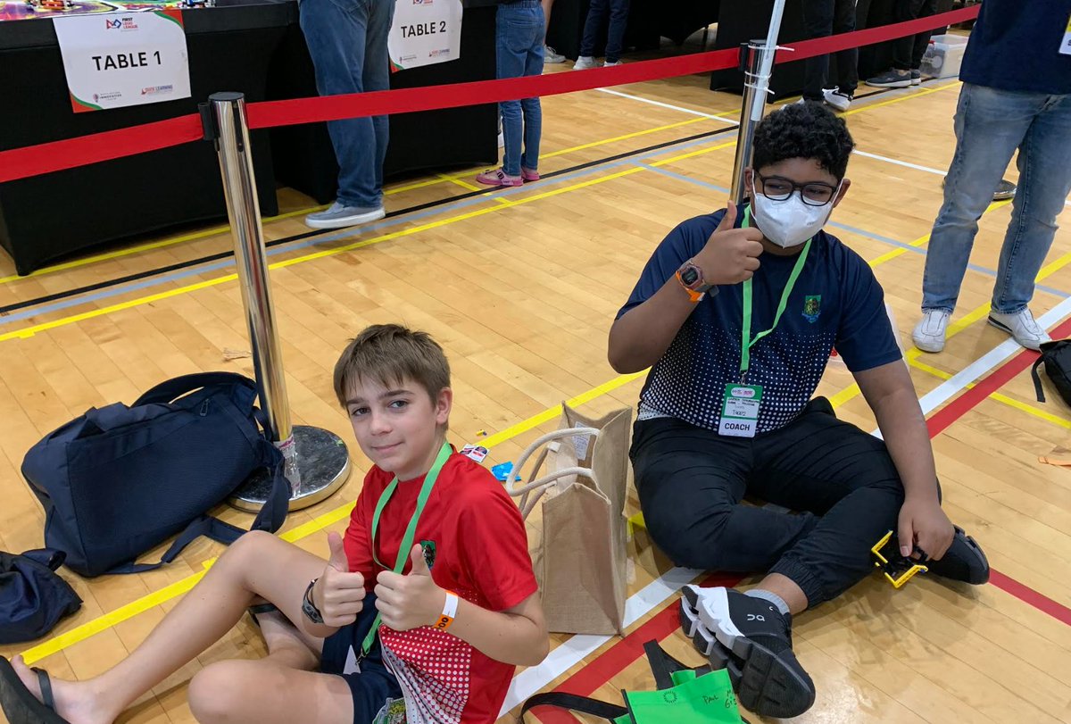 GISscience's tweet photo. @gismalysia Lego League Competition! #Singapore #lego #firstlegoleague https://t.co/oC6K4WIawr