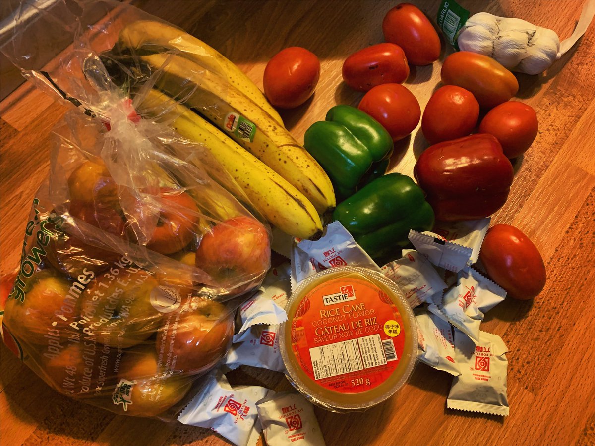 Having fun experimenting with <a href="/TooGoodToGo/">Too Good To Go</a> #app, helping local #foodie businesses find #consumers for #food that would spoil, giving purchaser their food for less. #ThroughMyLenses love that I save on food, while helping businesses #HelpThePlanet..

Tonight’s haul!