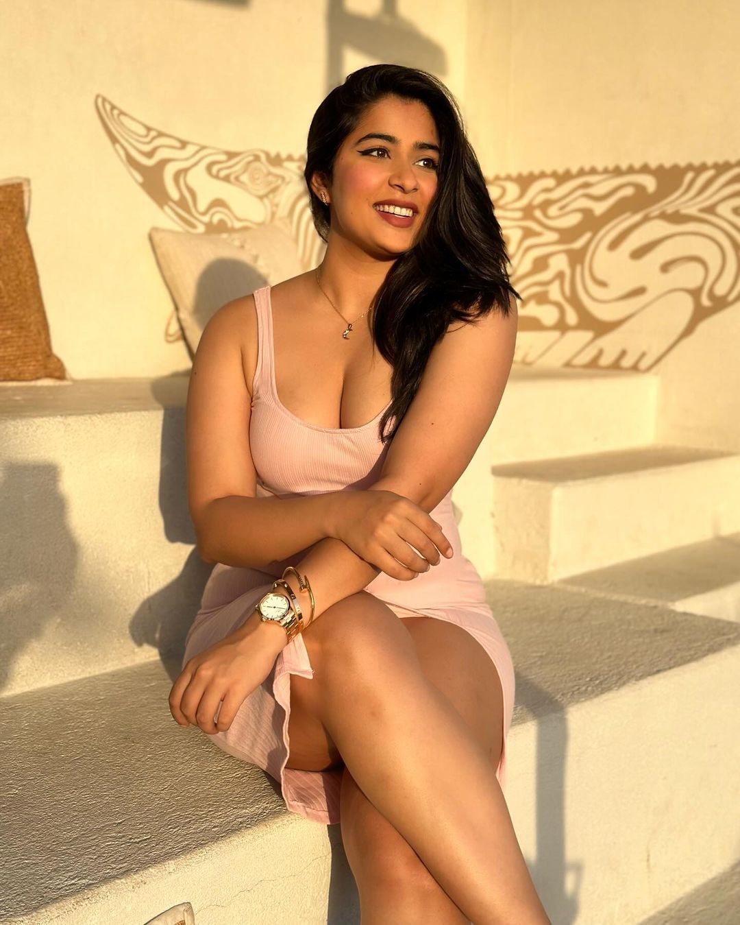 GIxUazga4AAFl5V?format=jpg&name=large