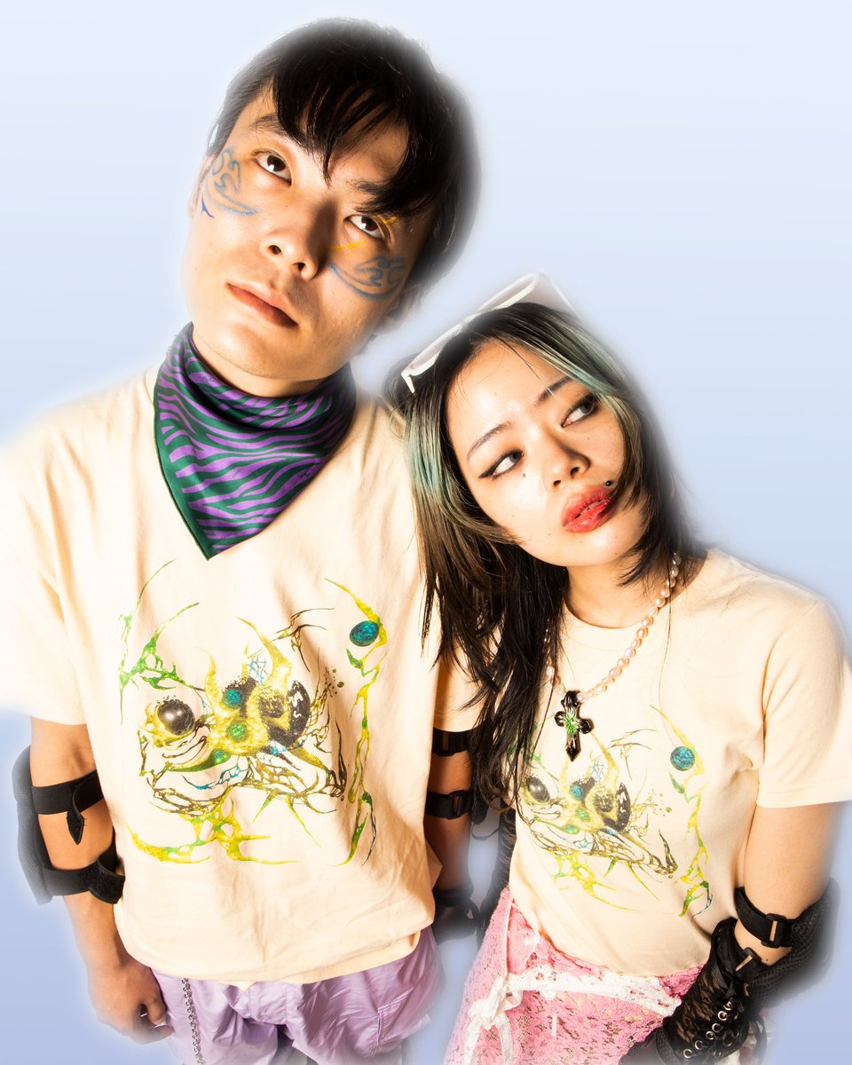 【v3lo × MINERAL】

"Reverdecer junto a lo invisible"tee

mineral.fashionstore.jp/items/50138694