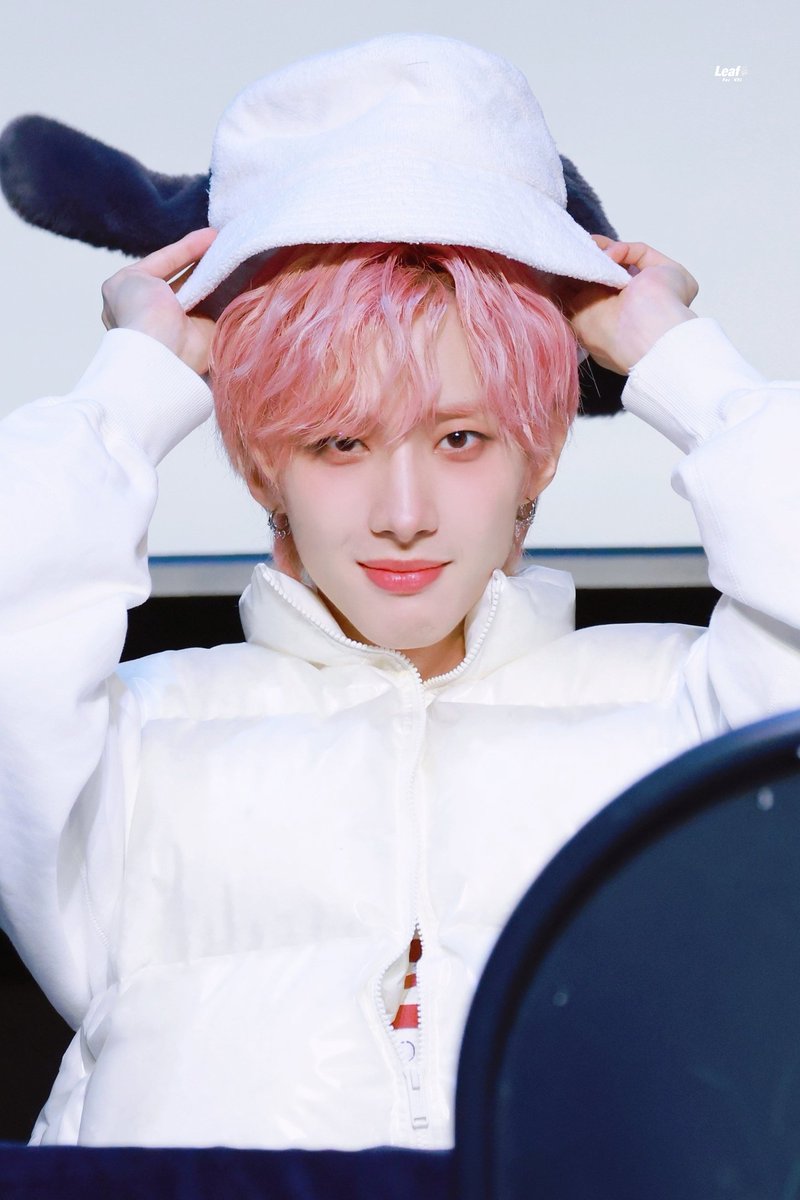 Leaf_andLeaves's tweet photo. 240120

똥강아지 보고싶 ₍ᐢ. 𖾞 .ᐡ₎ ♡

#후이 #HUI #フイ
#이회택 #LEEHOETAEK 
#펜타곤 #PENTAGON https://t.co/6nWAwrBiyX