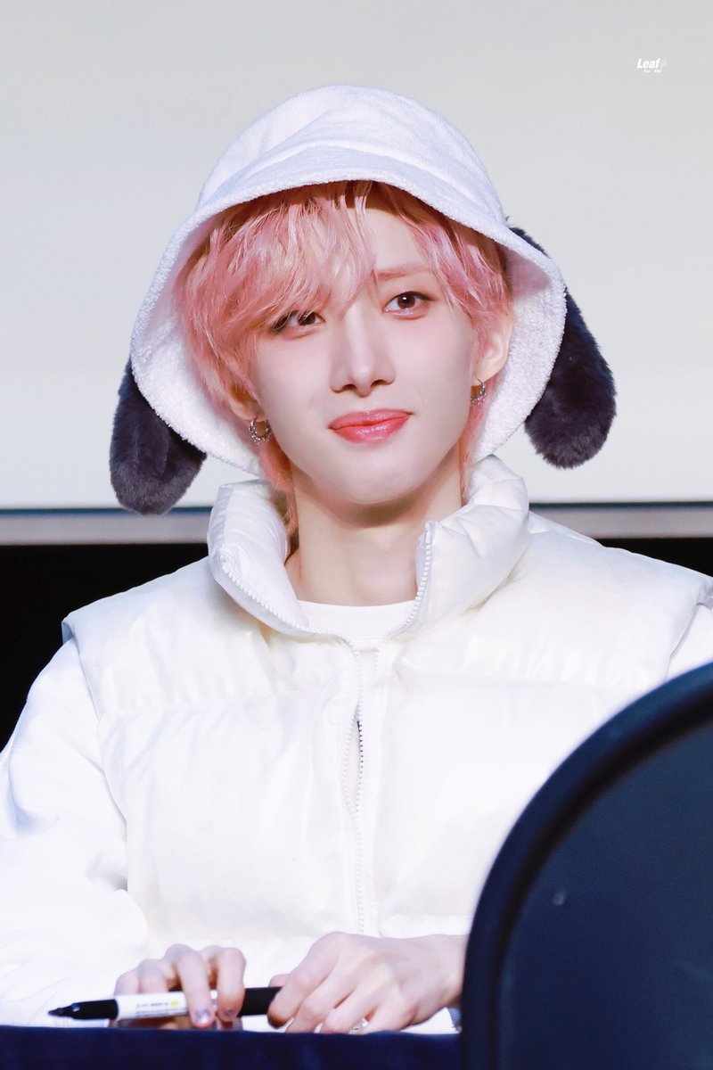 Leaf_andLeaves's tweet photo. 240120

똥강아지 보고싶 ₍ᐢ. 𖾞 .ᐡ₎ ♡

#후이 #HUI #フイ
#이회택 #LEEHOETAEK 
#펜타곤 #PENTAGON https://t.co/6nWAwrBiyX