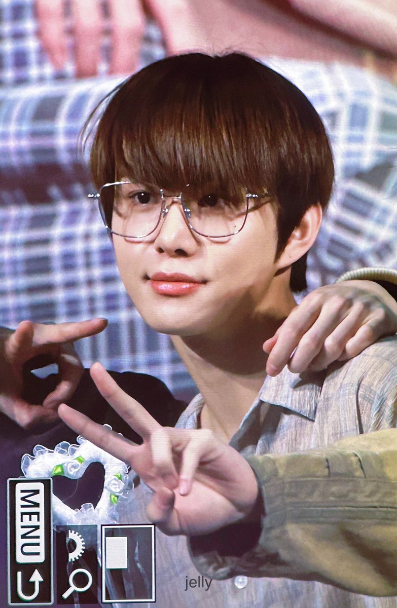 jelly_zw's tweet photo. 240316 SHA  #정우 #JUNGWOO #NCT127 https://t.co/iXdr7bjyqw