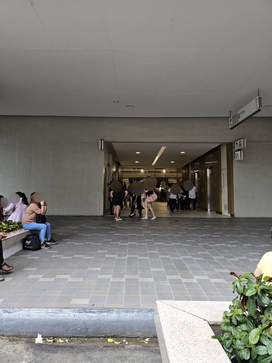 ASTROPHSell's tweet photo. 💜Just One 10 Minute: Mystery Elevator in Manila Freebies💜

📅3/16
🕑Now~4pm
📍Near Bonchon, Mcdo takeout &amp; the side entrance of dept store

Find the bag in the pic!

*We might move at any time

#CHAEUNWOO #JUSTONE10MINUTE #MysteryElevator #CHAEUNWOOinMANILA https://t.co/xaprdTWvSb