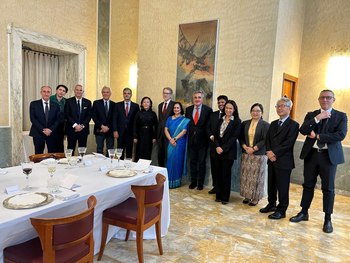 Warm farewell to Ambassador Dr Neena Malhotra by the Italian Ministry of Foreign Affairs. Grazie Farnesina 🇮🇳🤝 🇮🇹 @MEAIndia @IndianDiplomacy @CGIMilan