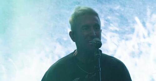 scnfdm's tweet photo. This week's livestream reupload is the Undead Unhinged performance of "Another Way Out" off Notes From the Underground-
https://t.co/iyIah0Zf8j
#HollywoodUndead #AnotherWayOut #NotesFromTheUnderground #UndeadUnhinged https://t.co/j1is6Iv0se