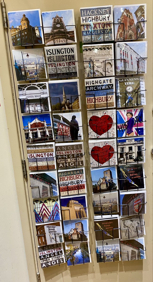 OxfambooksN1's tweet image. Tired of #London, tired of life.  Come &amp;amp; check out our London books and local cards.  #guidebooks #greetingcards #maps #angelislington #secondhand #londonbooks