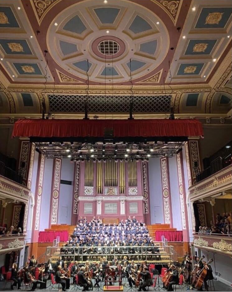 TONIGHT! Mendelssohn’s Elijah with fiery chariots & a whirlwind to heaven with @The_YSO @gebjohn @ElganTenor @HannahCMason @SofiaLivotov @thomas_leech @BradfordTheatre We can’t wait, and delighted some young musicians from @BradfordMusic1 will be in the audience! Join us 🔥🎟