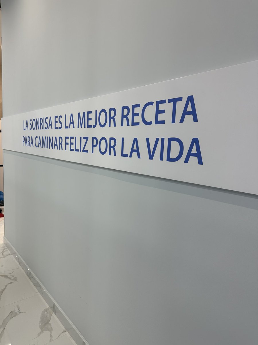 Ayer acompañanos a Patricia, que ha abierto una nueva clínica dental en #Fuenlabrada.
Una mujer valiente y trabajadora. Podéis encontrarla en Sonría Odontólogos (c/ Ernesto Che Guevara, 19)

¡Todos los éxitos del mundo!