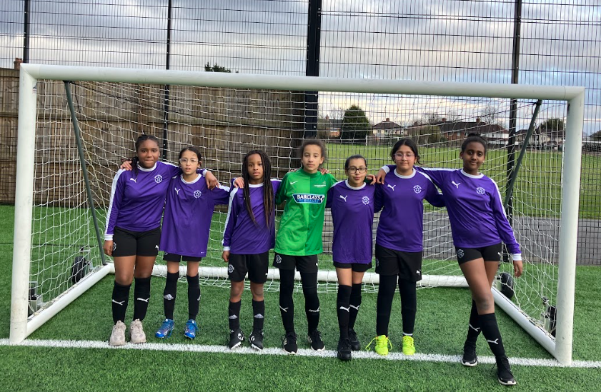The girls Year 5/6 @BPrimary football team did amazingly on friday afternoon. The girls are developing everytime they play. Thanks to Mr Ryan for organising and to @CCSecondary for hosting. @ElliotFndtn @BCSGO