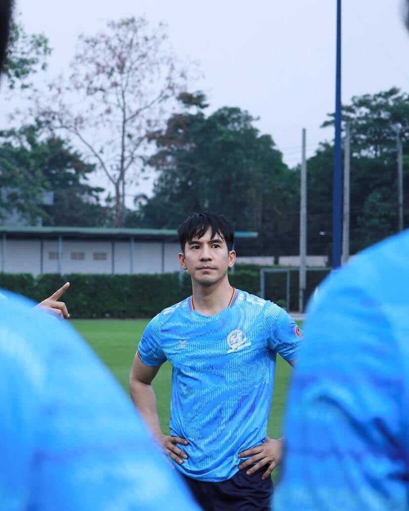 pellbope2's tweet photo. บรรยากาศการซ้อมฟุตบอล มหกรรมกีฬาฉลองครบรอบ 54 ปีช่อง 3
ใครเชียร์ทีมไหนกันบ้างคะ🧡🩵 #54ปีช่อง3 #54ปี3miracles 
Cr. @searchgroup 
#popebell_pellbopeclub
#pellbope 
#popebella 
#โป๊ปเบล
#โป๊ปเบลล่า https://t.co/t71odrSIxl