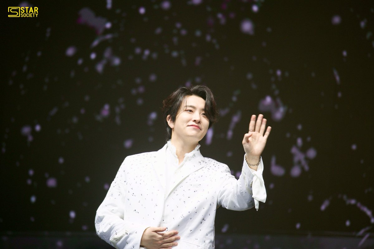 STARSOCIETY_TH's tweet image. อากาเซ่จ๋า  #ยองแจ #GOT7  พร้อมแล้ว   งานแถลงข่าว “2024 YOUNGJAE ASIA TOUR &amp;lt;INSIDE OUT&amp;gt; CONCERT IN THAILAND”

#2024YOUNGJAEinBKK_D1 #INSIDEOUT_Youngjae #INSIDEOUTinBKK #2024YOUNGJAEinBkk 
#영재 #YOUNGJAE
#INSIDEOUT