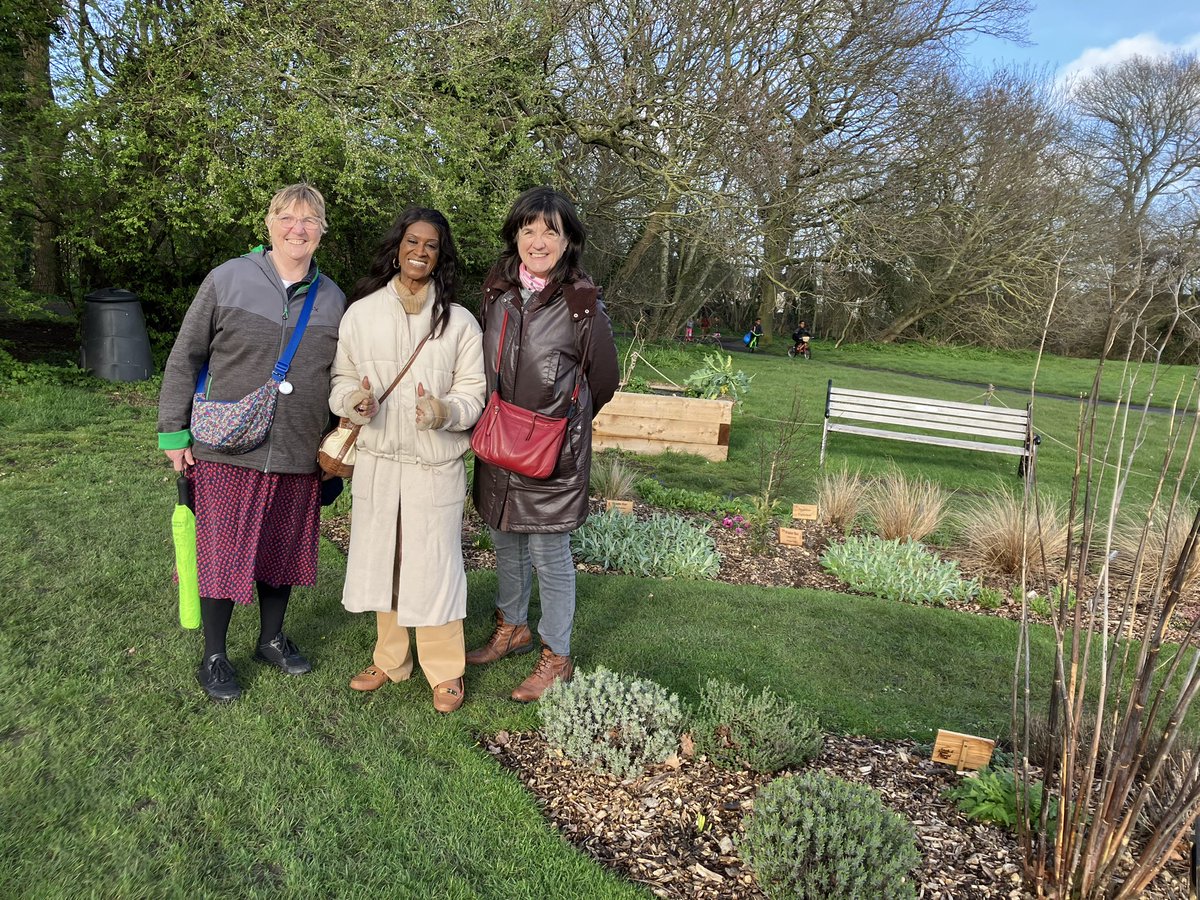 Chris Best 🌹💙🇺🇦 tweet media