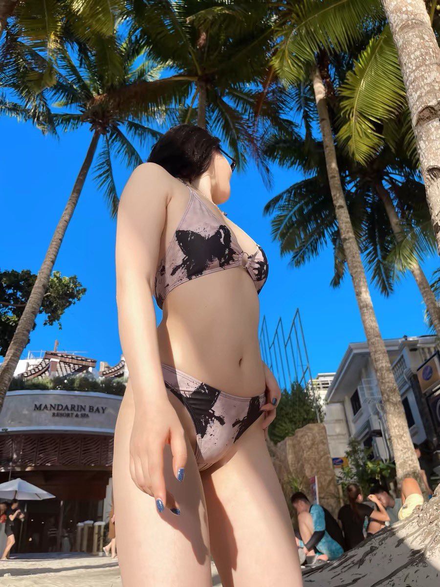 OpenLady2021's tweet photo. 最近想活动了？有优质单男或者夫妻报名参与吗？@selateklu92 @yqclub @BlakeBach153308 #人妻 #出轨 #偷情 https://t.co/gaARvzowPD