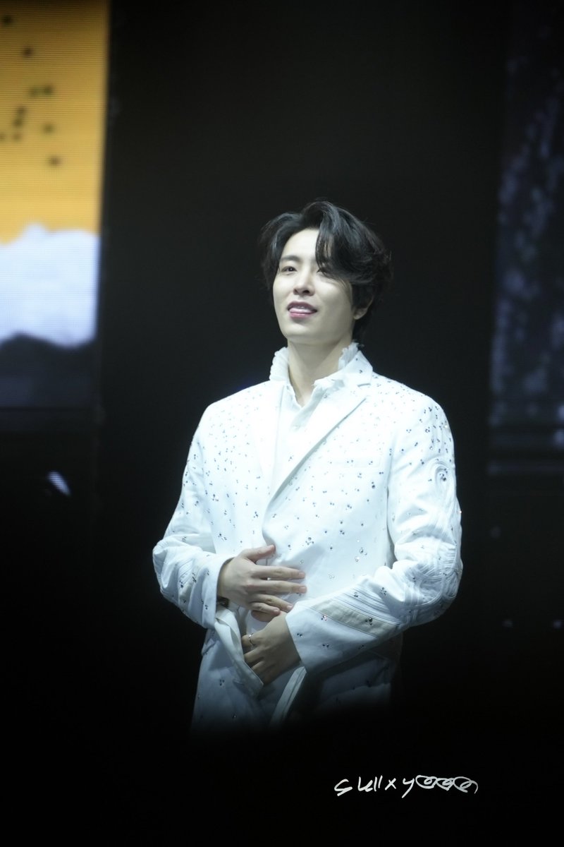 skiixy's tweet image. ทรงแย้มพระสรวล โบกพระหัตถ์ และกัดลิ้น 💖✨💖✨

#2024YOUNGJAEinBKK_D1
#2024YoungjaeinBKK
#youngjae #영재