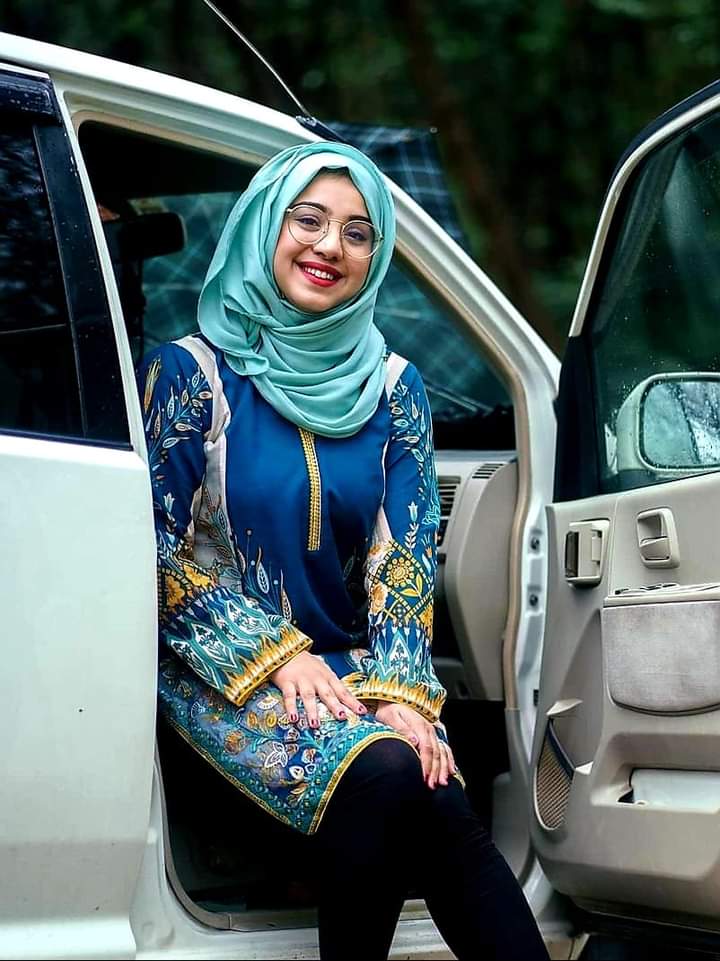 kanwal270's tweet photo. اپنی زندگی میں انتخاب اس شخص کا کیجئے، جس کیساتھ آپ بوڑھے ہوں، ناکہ اس کا جسکی وجہ سے آپ بوڑھے ہو جائیں۔💔 https://t.co/6tXCyrdt4j