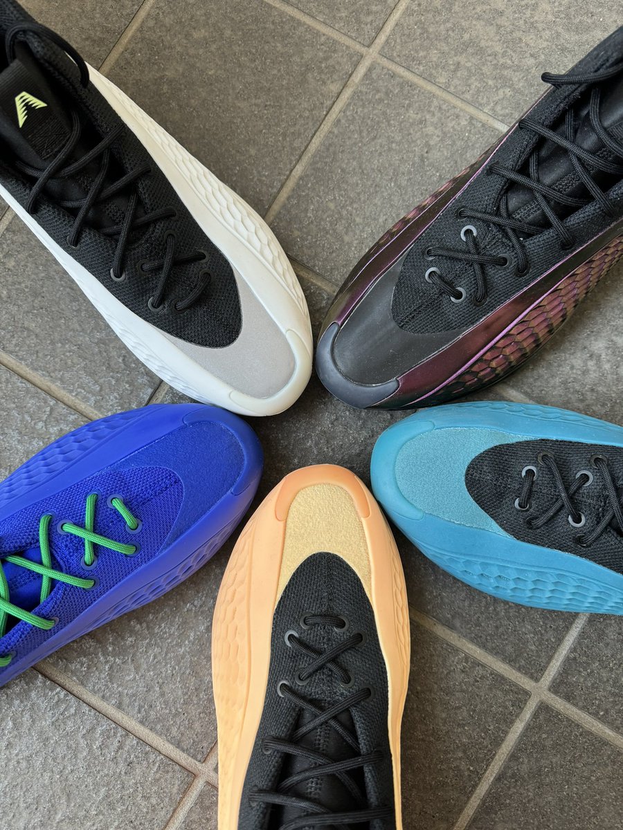 tengusneaker's tweet photo. 近々ちゃんと撮影しようかしら
気持ちは早いですが、2024年のベストシューズはA.E.1だと思います!!
#ae1 #beleivethat @adidasHoops @theantedwards_ https://t.co/OyL2UwmfNF