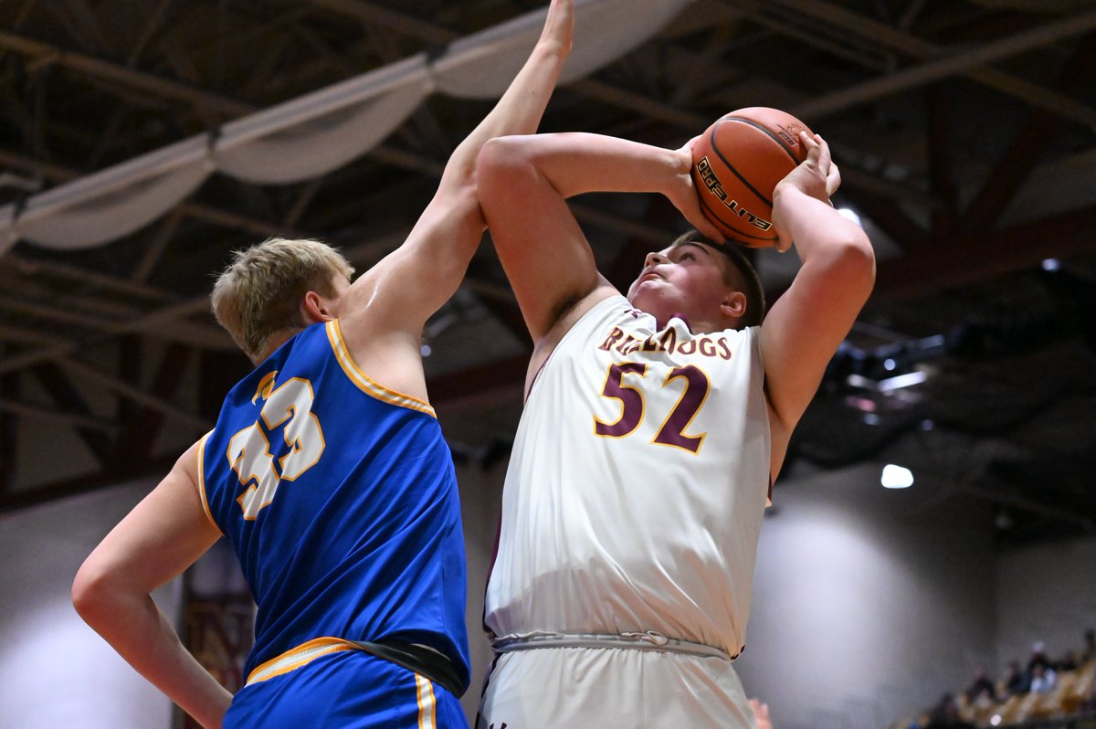 605 Sports (@605_sports) on Twitter photo PHOTOS from <a href="/howard_boys/">Howard Boys Basketball</a> <a href="/HowardTigers/">Howard HS/JH Activities</a> 48-42 win over <a href="/WRTigersBBB/">White River Tigers Boys Basketball</a> to advance to Saturday's Class B championship against <a href="/BasketballSmet/">De Smet Bulldogs</a>, which defeated <a href="/CwoodHoops/">Castlewood Boys Basketball</a> 40-37 in Friday's other Class B semifinal. (Photos by Trey Kaul / 605 Sports) #SDHoops24 - 605sports.com/index.php?pageโฆ PHOTOS from <a href="/howard_boys/">Howard Boys Basketball</a> <a href="/HowardTigers/">Howard HS/JH Activities</a> 48-42 win over <a href="/WRTigersBBB/">White River Tigers Boys Basketball</a> to advance to Saturday's Class B championship against <a href="/BasketballSmet/">De Smet Bulldogs</a>, which defeated <a href="/CwoodHoops/">Castlewood Boys Basketball</a> 40-37 in Friday's other Class B semifinal. (Photos by Trey Kaul / 605 Sports) #SDHoops24 - 605sports.com/index.php?pageโฆ