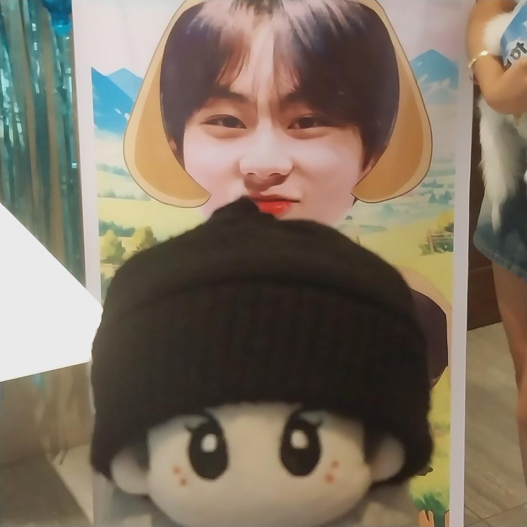 jeonghuangs's tweet photo. thank you so much, @3NTERN4LS, for organizing Jungwon's Birthday!! 🫶#WelcomeToTamamaGarden https://t.co/tNWgeNVnss