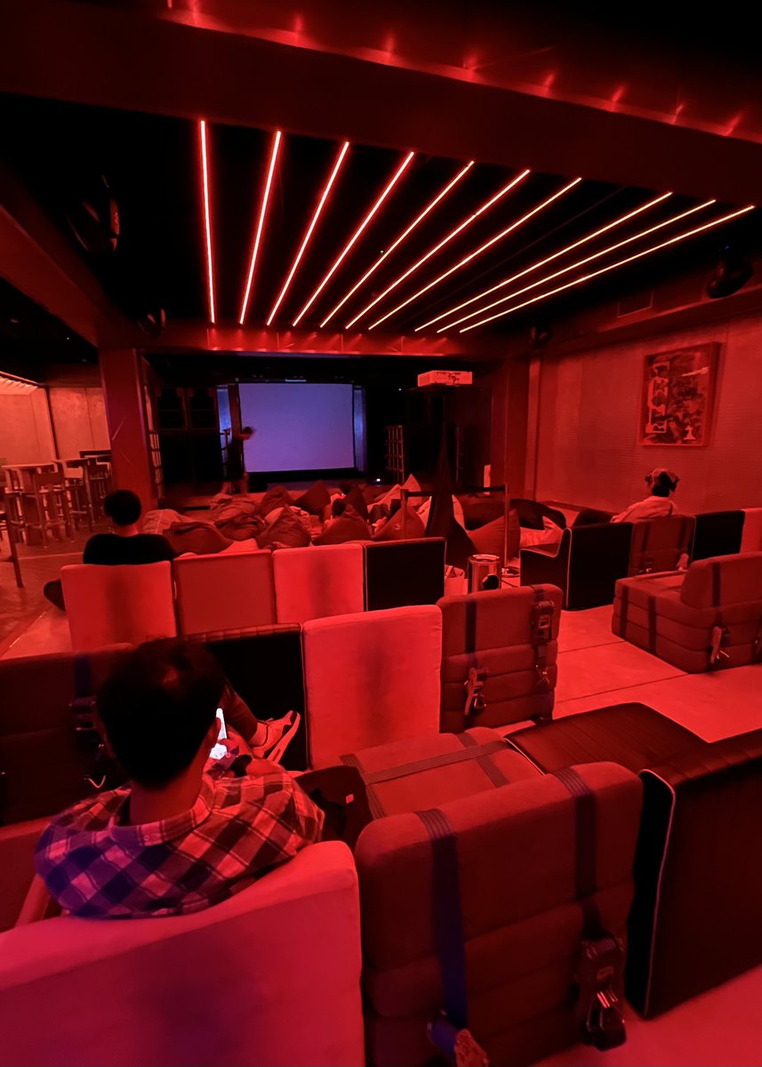 Beruntung bisa nonton screening "Eksil" dengan Q&amp;A bareng produser/director <a href="/LolaAmaria/">Lola Amaria</a> 🥲 (dipandu oleh <a href="/alexandermatius/">Alexander Matius</a>)