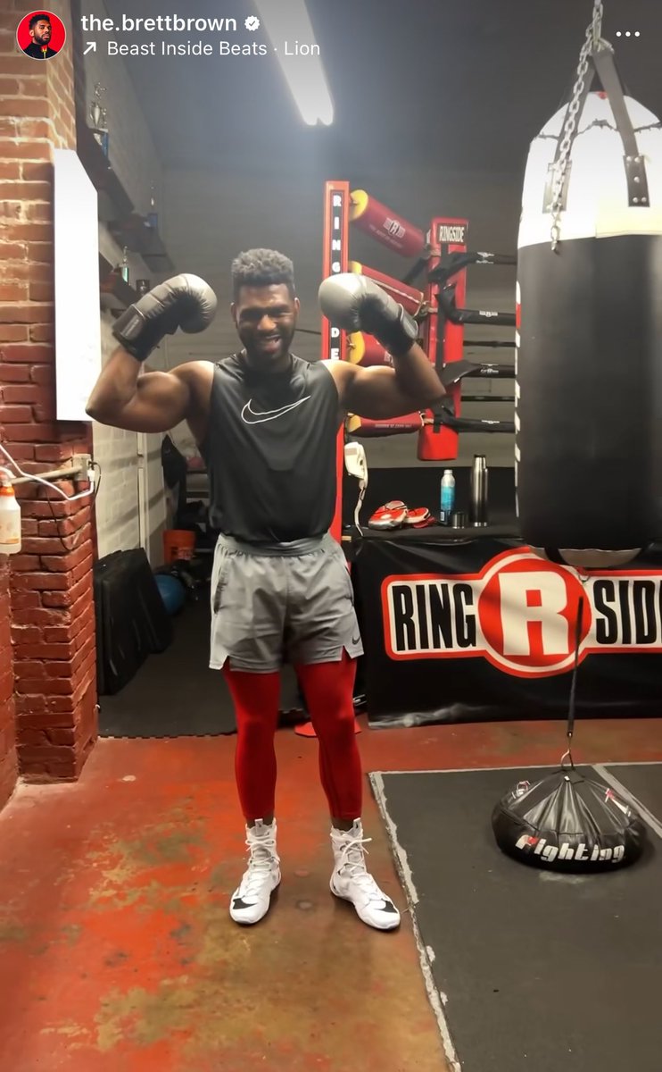 CelebrityNetFights tweet media