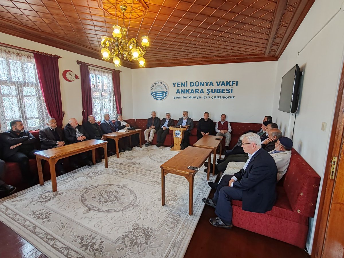 Tefsir sohbetlerimiz her hafta olduğu üzere Ankara İl Müftüsü Dr.Hasan Çınar’ın katılımı ile YDV Ankara Şubemizde  gerçekleştirdik.