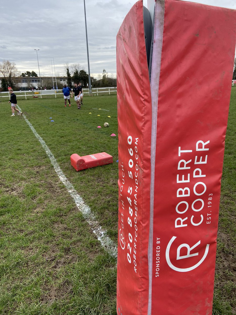 All set at the #RuiArena! The league leaders are in town … let’s see if the boys can cause an upset! #uptherui @RobertCooper83