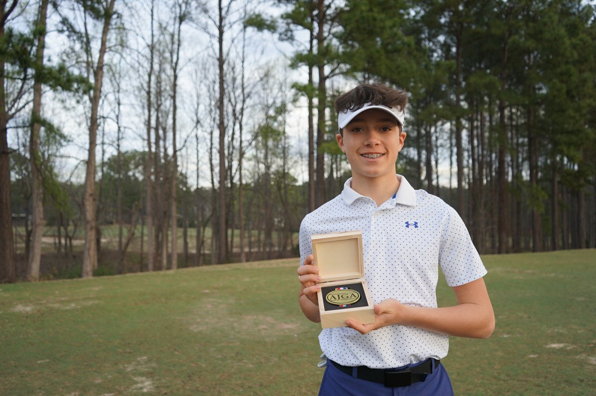 Good things come in threes 🏅 Girls qualifier medalist, Reese McMillan (+1) and boys qualifier co-medalists, Ty Donnelly (+5) and Andrew Knighton (+5) are set to compete in #PreAndersonNC.