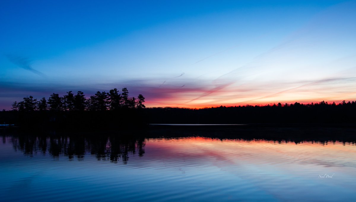 Ponder41's tweet photo. Spent some time this morning at the boat launch knowlton Lake #sunrise #Water #photograghy #StormHour #photochallenge https://t.co/LMYFWdd3OD